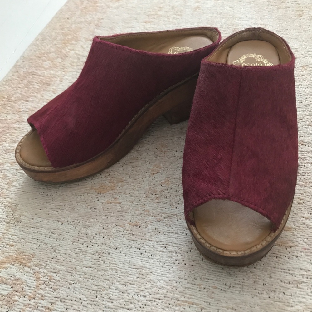 Ecoté Burgundy Calf Hair Wooden Sandals
